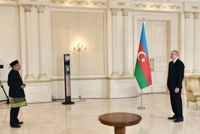 İlham Əliyev İndoneziyanın ölkəmizə yeni təyin olunmuş səfirini qəbul etdi - VİDEO