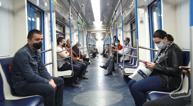 Metro ilə bağlı unikal təklif - Səhər 07:00-dan 10:00-a kimi və axşam...