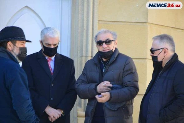 Fəxrəddin Manafov həyat yoldaşının ölümündən danışdı - FOTO