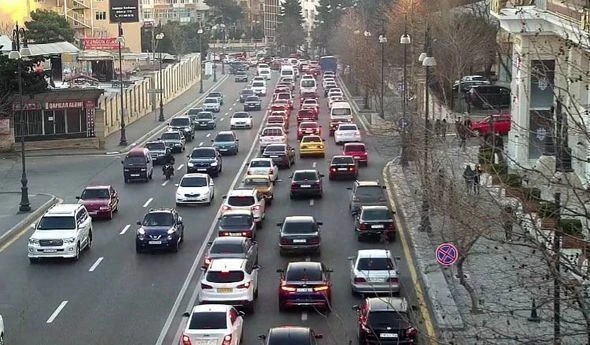 На некоторых проспектах столицы наблюдаются пробки