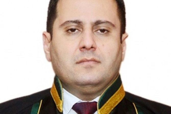 Hüseyn Abdullayevin vəkili məhkəmə zalında həbs edilib