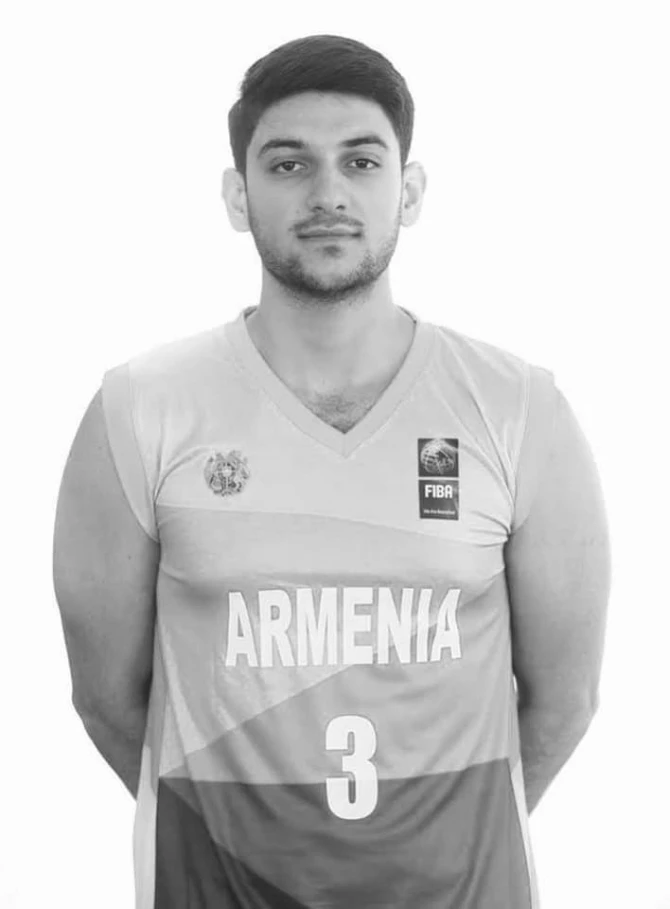 Qarabağda döyüşən erməni basketbolçunun cəsədi 6 aydan sonra tapıldı - FOTO