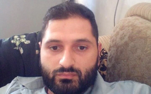 Gecə paltarında evdən qaçan gənc axtarılır - FOTO