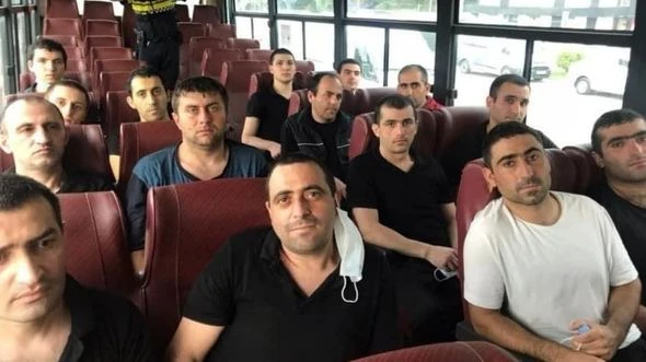 Ermənistana təhvil verilən 15 erməni hərbçi - FOTO