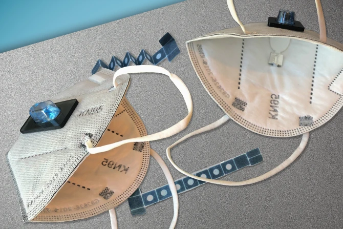 Создана маска, позволяющая определить, заражен ли человек коронавирусом - ФОТО