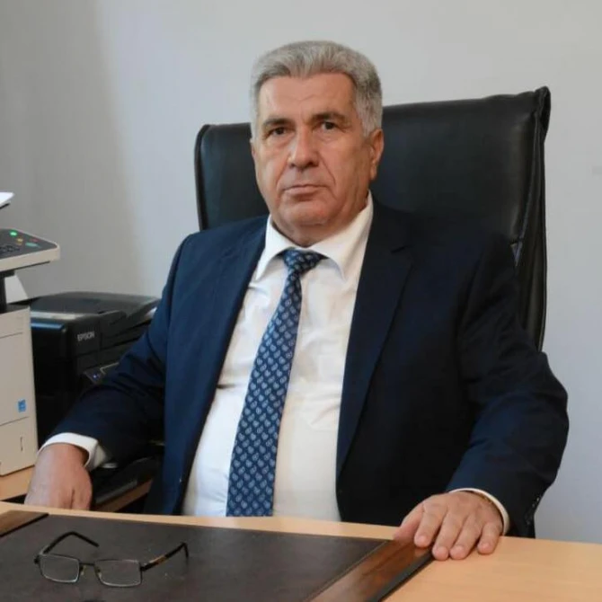 Bakıda məktəb direktoru vəfat etdi - FOTO