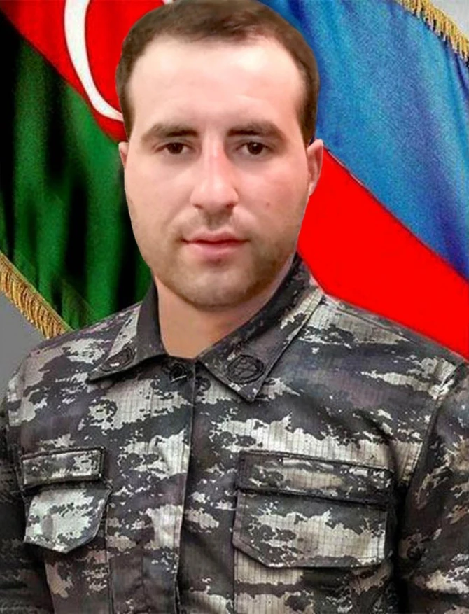 İçərişəhərdə Vətən müharibəsi şəhidinin xatirə lövhəsi quraşdırılıb - FOTO