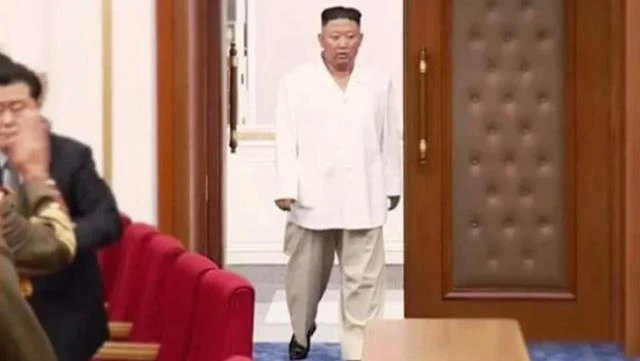 Kim Çen Inın çəkisindən danışmaq qadağan edildi - FOTO