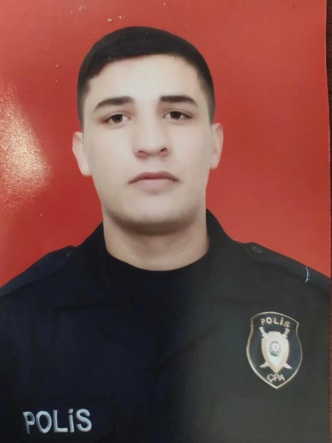 Bakıda polis dənizdə batan şəxsi xilas edərkən boğularaq ölüb - FOTO