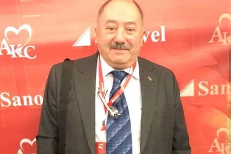 Azərbaycanın məşhur həkimi koronavirusun qurbanı oldu - FOTO