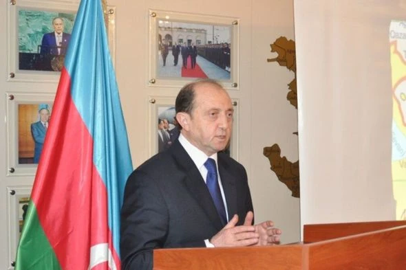 Həsən Ruhani Bakıda necə biabır oldu? - Sabiq səfir tarixi faktları açdı