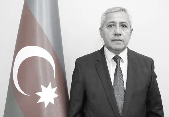 Azərbaycanda yüksək vəzifəli şəxs vəfat etdi - FOTO