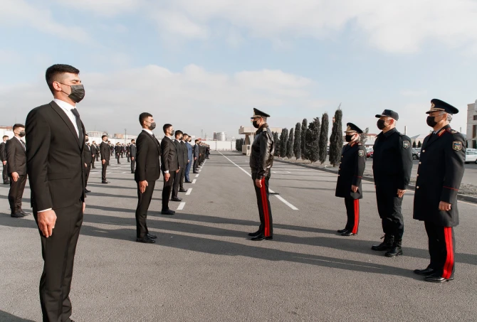 Vilayət Eyvazov sıra baxışı keçirib - FOTO