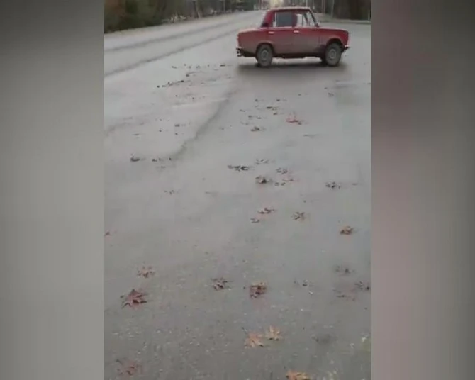 Avtoxuliqanlıq edən sürücü həbs olunub - FOTO Avtoxuliqanlıq edən sürücü həbs olunub - FOTO