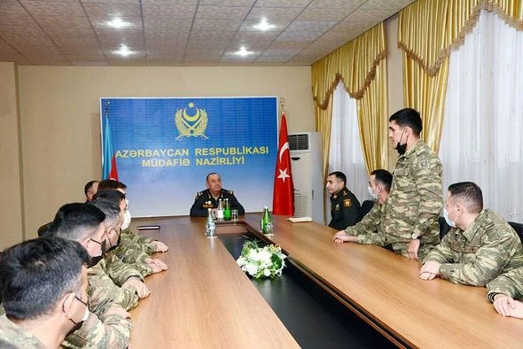 Azərbaycan Ordusunda tərbiyə işinin təşkili üzrə kurs keçirilib - FOTO