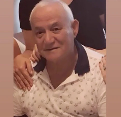 Tanınmış müğənni Yeni ilə bir gün qalmış atasını itirdi - FOTO