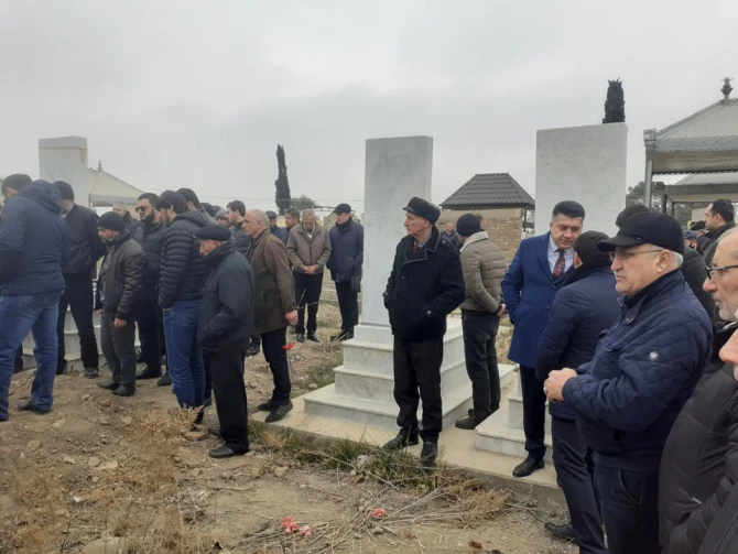 Novruz Qartal İmamzadə qəbristanlığında dəfn olundu - FOTO - YENİLƏNİB