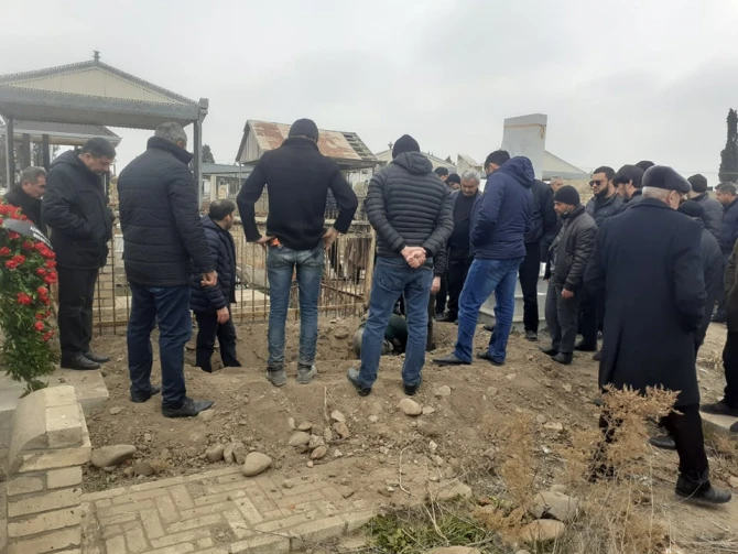 Novruz Qartal İmamzadə qəbristanlığında dəfn olundu - FOTO - YENİLƏNİB