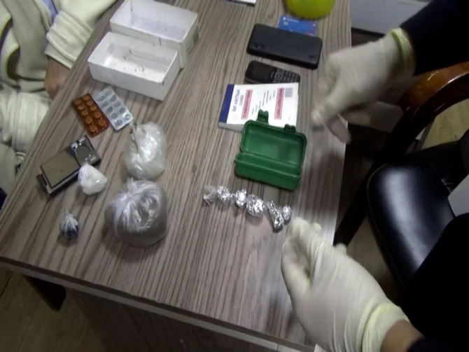 Bakıda narkokuryerlər saxlanıldı - VİDEO/FOTO