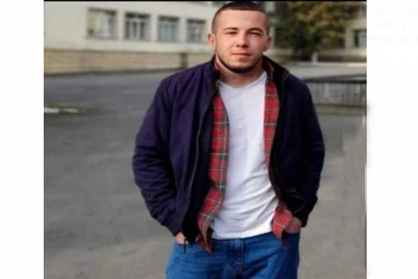 В Азербайджане пропал без вести 22-летний парень - ФОТО