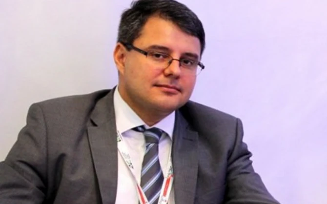 Nazir özünə daha bir müşavir təyin edib - FOTO