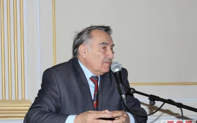 Azərbaycanın görkəmli şairi vəfat etdi - FOTO