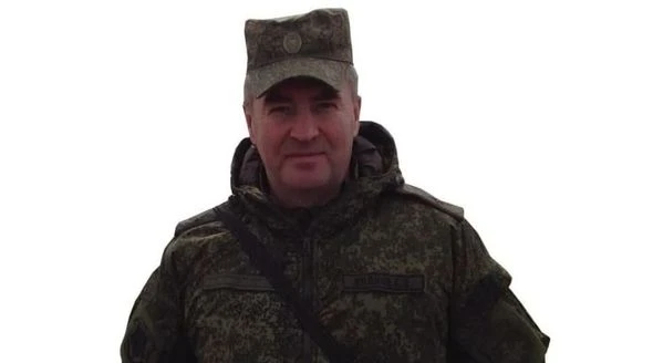 Sülhməramlı reket: General Volkova həsr olunur - FOTO