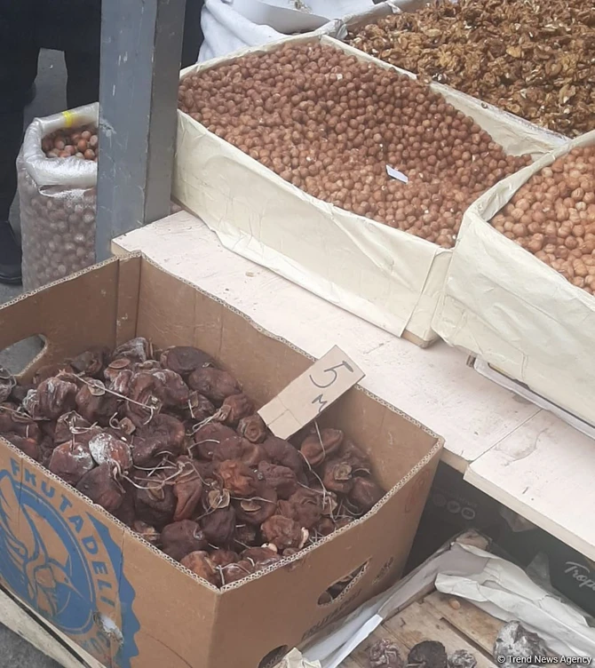 Bakıda Novruz çadırlarında qiymətlər necədir? - FOTO