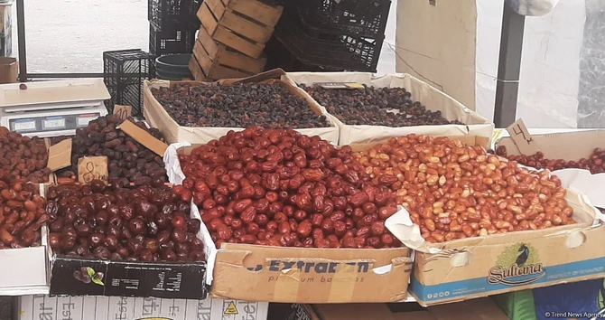 Bakıda Novruz çadırlarında qiymətlər necədir? - FOTO