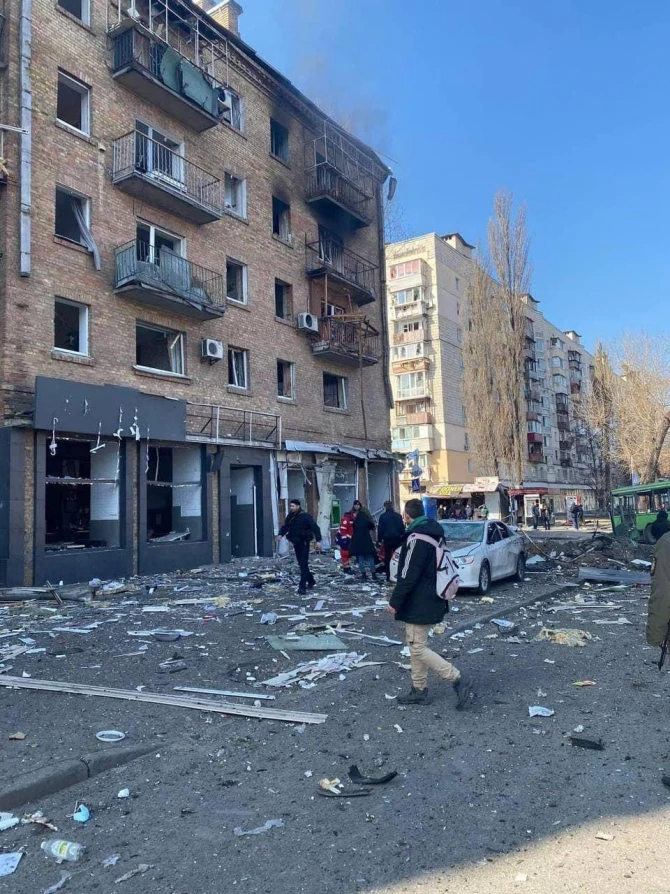 Kiyev səmasında Rusiyanın qanadlı raketi vuruldu - FOTO