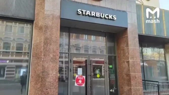Rusiyanı tərk edən brend şirkətlərə azərbaycanlı meyxanaçının qafiyəsi ilə etiraz edildi