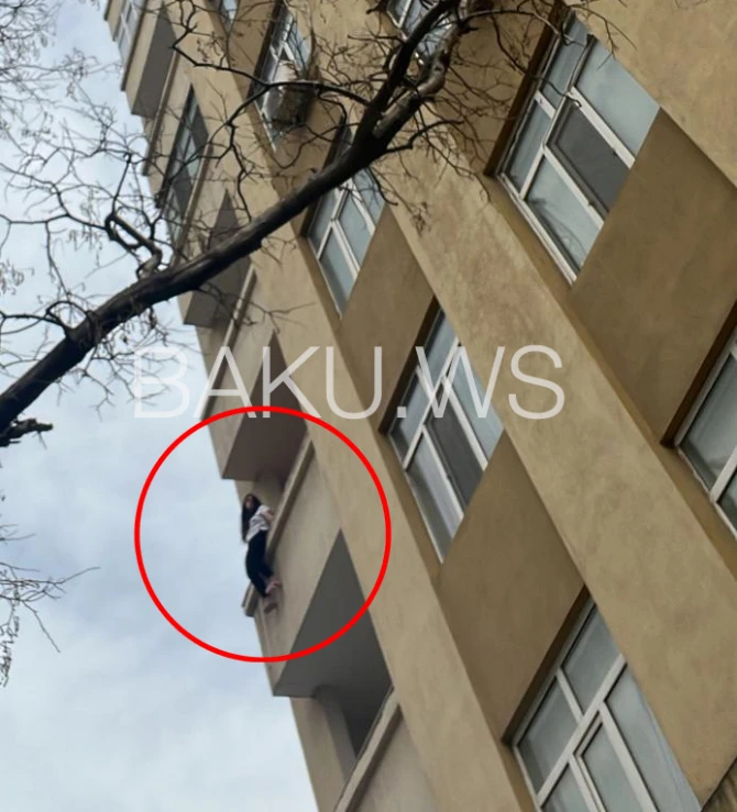 Bakıda özünü eyvandan atan qızın son vəziyyəti AÇIQLANDI  - YENİLƏNİB - 2 - FOTO