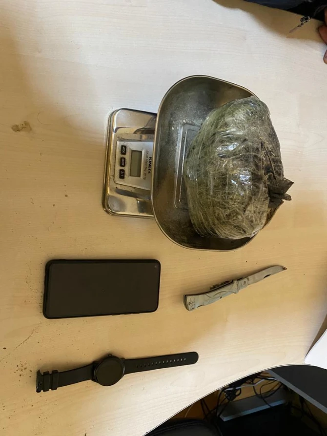Kuryerlik edən şəxslərdən külli miqdarda heroin müsadirə edildi - FOTO