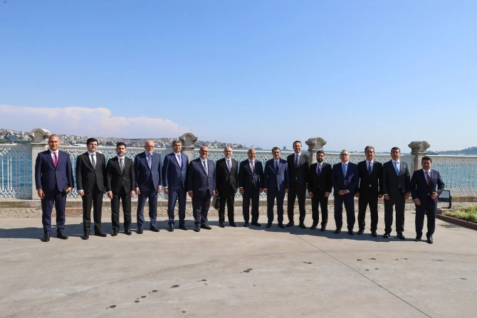 Mikayıl Cabbarov Türkiyənin energetika və təbii sərvətlər naziri ilə görüşüb - FOTO