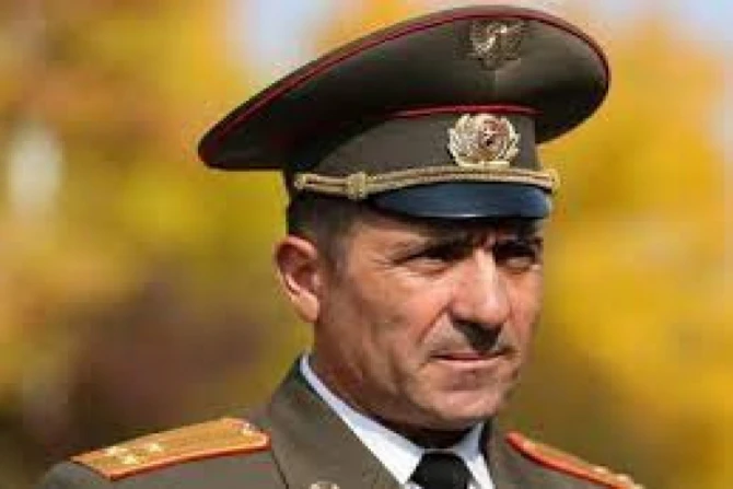Ermənistan ordusunun generalı həbs edilib - FOTO