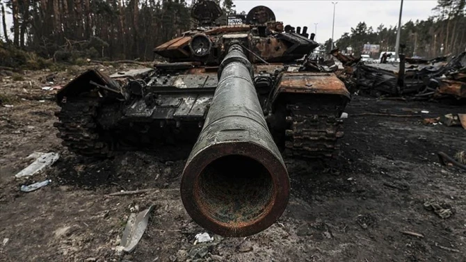 Rusiya ordusunun vurulan tanklarının sayı AÇIQLANDI - FOTO