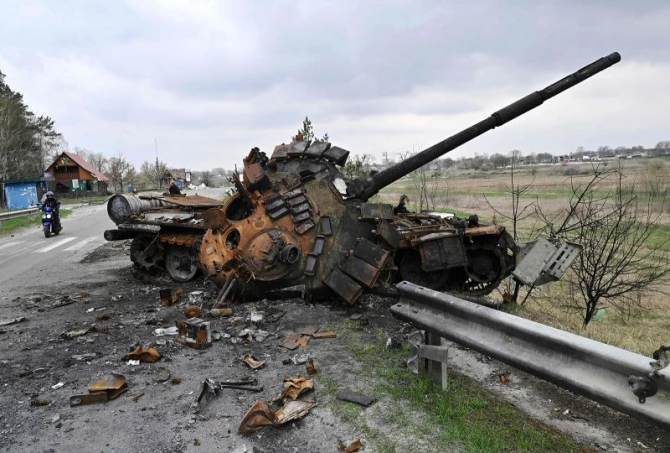 Rusiya ordusunun vurulan tanklarının sayı AÇIQLANDI - FOTO