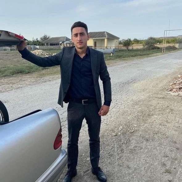 Azərbaycanda biznesmenin oğlu doğum günündə faciəvi şəkildə öldü - FOTO