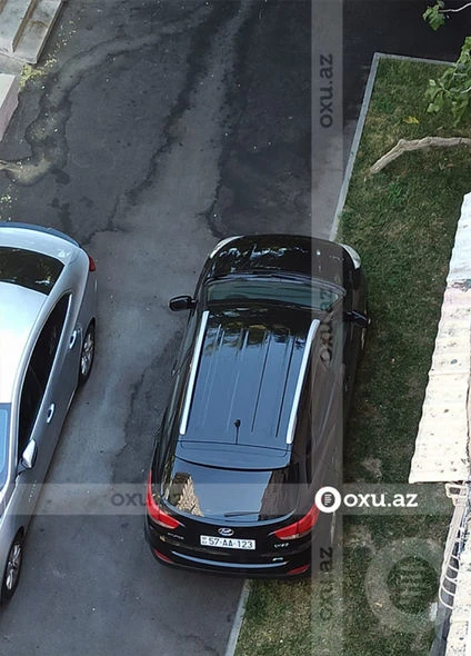 Yaşıllıqları məhv edən maşının hansı quruma məxsus olduğu BİLİNDİ - YENİLƏNİB - FOTO