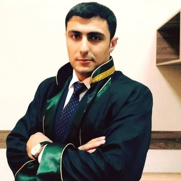 Kütləvi yerlərdə təhqirə, şantaja yol verənlərin NƏZƏRİNƏ: “Altı ay müddətinə həbs oluna bilərlər” - FOTO