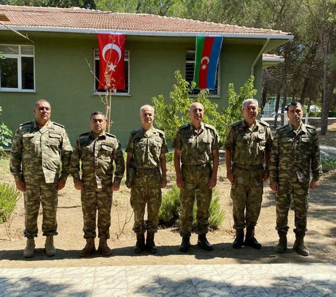 Азербайджанские военные приняли участие в учениях в Турции - ФОТО
