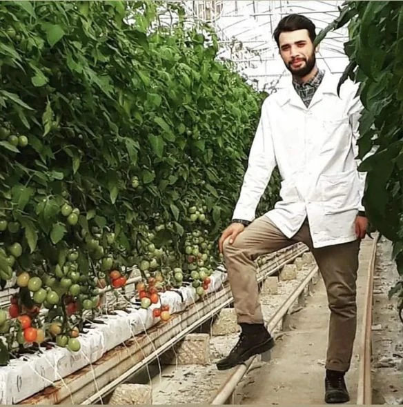 Üç ay əvvəl evlənən cütlük ağır qəzaya düşdü, oğlan öldü - FOTO