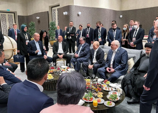 Səmərqəddəki görüşdən tarixi foto