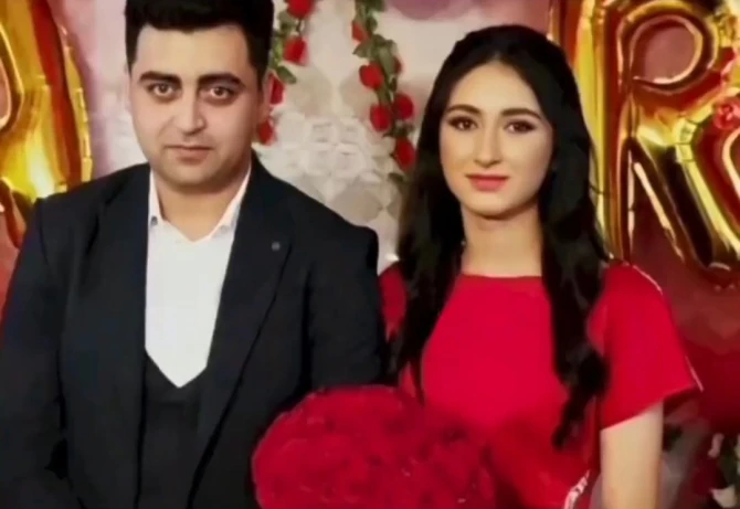 Azərbaycanlı aparıcı nişanlandı - FOTO