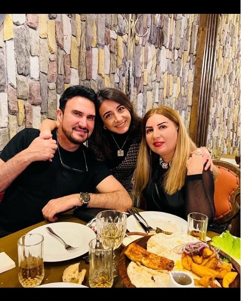 Nadir Qafarzadə gəlininin GÖRÜNTÜLƏRİNİ PAYLAŞDI - FOTO/VİDEO