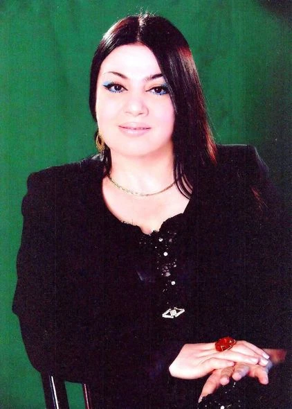 Övladını öldürdülər, Şövkət Ələkbərovanın təklifini rədd etdi - “Mercedes” sürən ilk qadın müğənnimiz - FOTO