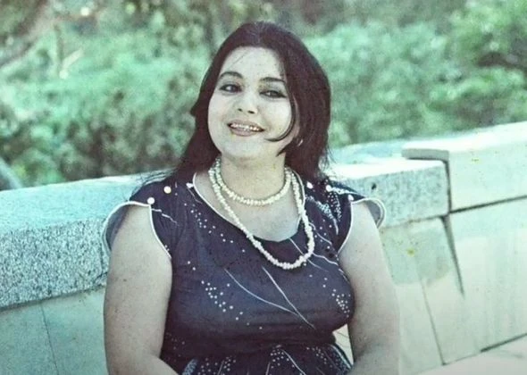 Övladını öldürdülər, Şövkət Ələkbərovanın təklifini rədd etdi - “Mercedes” sürən ilk qadın müğənnimiz - FOTO