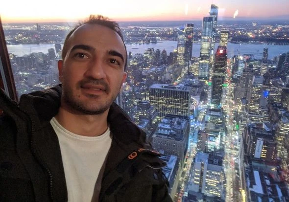 Layihəsi 1,2 milyon dollar investisiya alan azərbaycanlı gənc ixtiraçının UĞUR HEKAYƏSİ - FOTO
