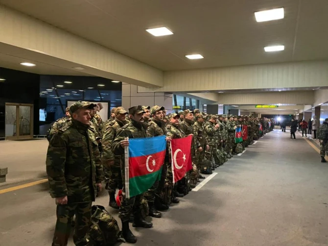 FHN-in növbəti çevik xilasetmə qrupu Türkiyəyə yola düşüb - FOTO