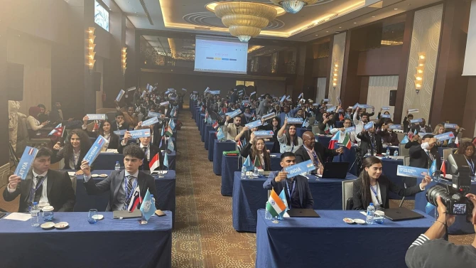 Azərbaycan komandası 70 ölkə arasında birinci olub - FOTO